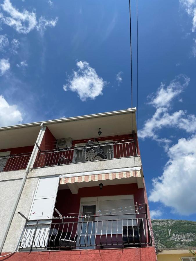 Apartments Neda Sutomore Exterior foto